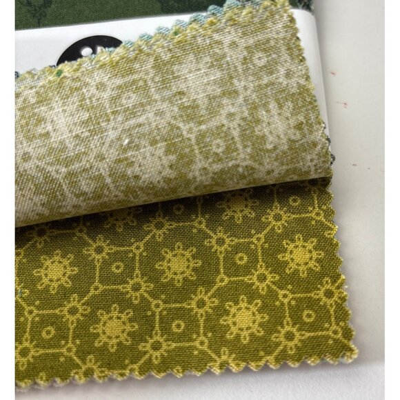Andover Fabrics Evergreen 5"x5" Cotton Quilting Fabric Charm Pack 42 Pieces - Picture 11 of 15